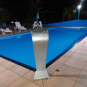 ALUGA-SE PARA TEMPORADA.