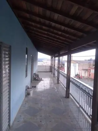 Vende - se Casa de 380m2