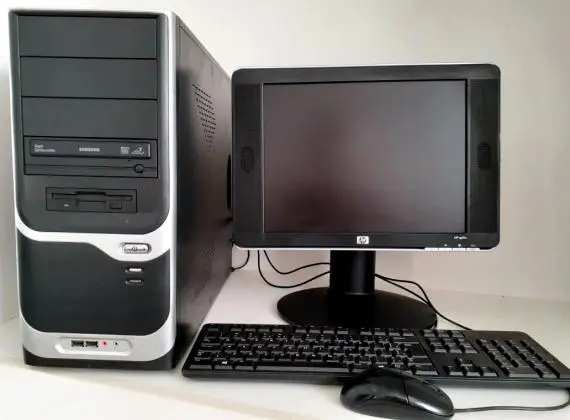 Computador Core 2 Quad, Wi-Fi integrado, internet sem fio. Monitor Hp