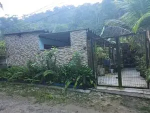 Vende-se Lindo Sitio em Mongaguá - Venda de Sítio dos Sonhos