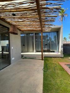 Venda casa 2 suites piscina em condominio na praia do Patacho, Porto das Pedras - Alagoas