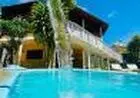 casa ideal pousada 12 quartos piscina cond. fechado em Ipioca