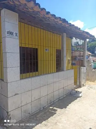 vendo casa simples em Ipioca 2 quartos