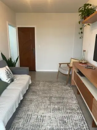 Excelente apartamento reformado em campinas com 02 dormitórios