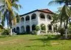 Casa ampla 4/4 em Itapuã