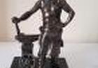 O Ferreiro. Escultura em Bronze de raríssima qualidade e apresentação