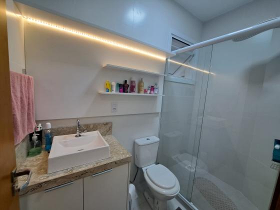 Apartamento em Tramandaí a venda com 2 Dormitórios Semi Mobiliado entre o Centro e Mar - Ref:# 05