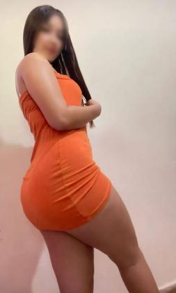 ninfeta safada, recém chegada na cidade amores