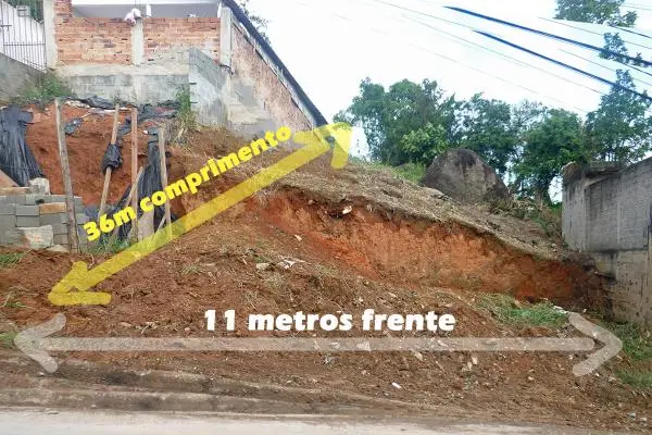 Terreno no Centro de Itapevi - Lote Inteiro (11x36)
