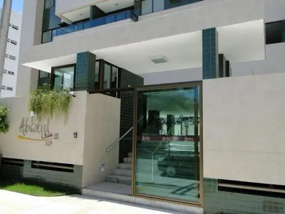 vendo apto em jatiuca quadra da praia 2 qts suite mobiliado