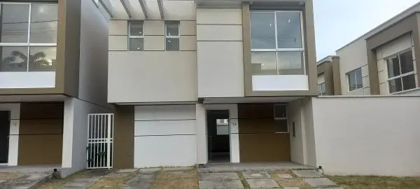 Casa Duplex Cond. Villa Toscana 3 Suítes Pq. das Laranjeiras
