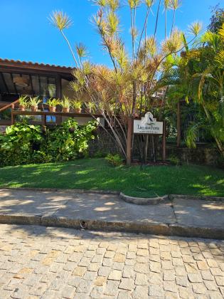 DUPLEX MOBILIADO EM PRAIA DO FORTE