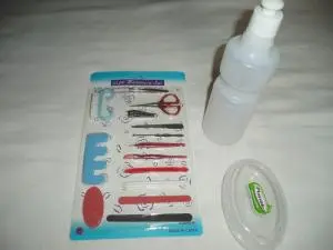 KIT DE MANICURE- TUDO POR R$ 30, 00