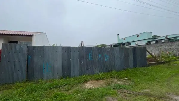 Vendo lindo terreno barato na praia do Gravatá em Navegante