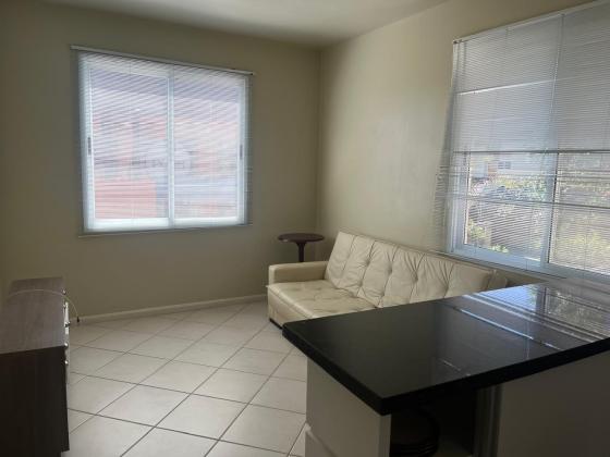 Apartamento à venda em Jurerê 2 dormitórios ótima localização!