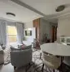 Apartamento de 100m2 03 dormitórios 03 banheiros 02 vagas cobertas bairro Mogilar