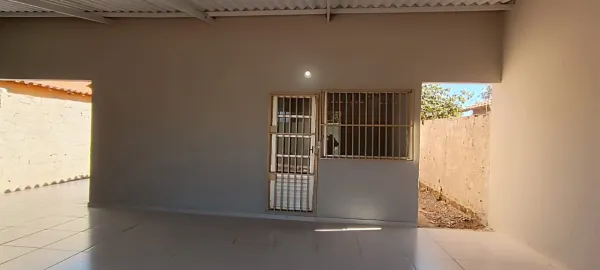 Casa 2 Quartos em Lote de 300m² em Águas Bonitas - Financie pelo Minha Casa Minha Vida!
