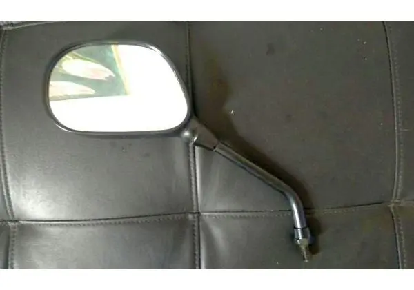 Retrovisor esquerdo Ténéré 250 2016