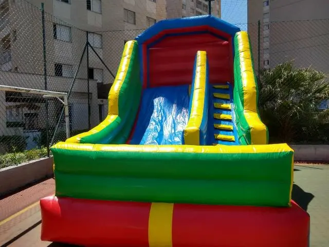 RW Locação de brinquedos ?