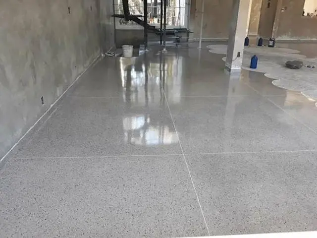 Piso Granitina