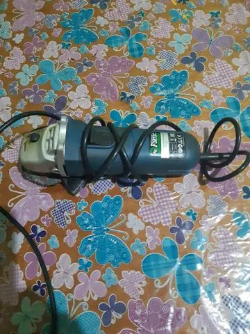 Lixadeira r$ 150, 00