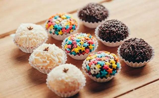 Vendo brigadeiro