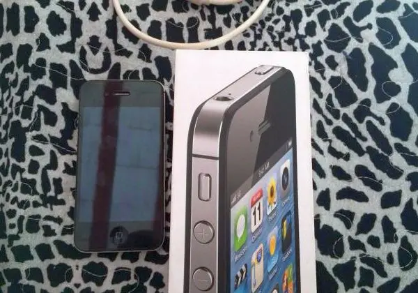 IPhone 4s impecavel