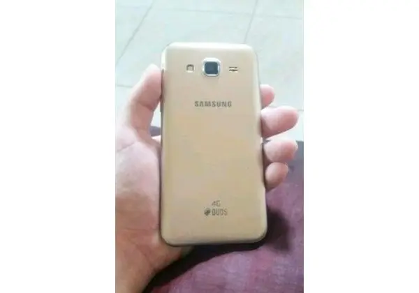 Samsung J5 na garantia