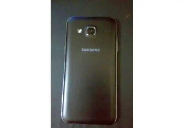 Samsumg galaxy j2