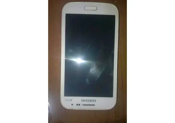 Galaxy Win Gt-8552B branco
