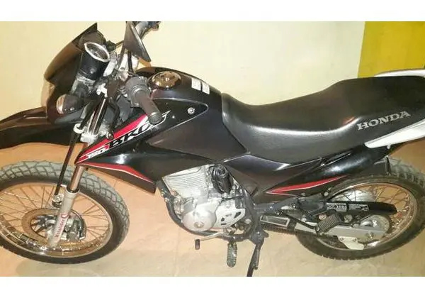 Vendo broz 150 - 2013