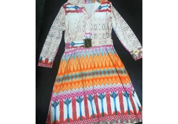 Vestidos, Macacão e Blazer. Tamanho M
