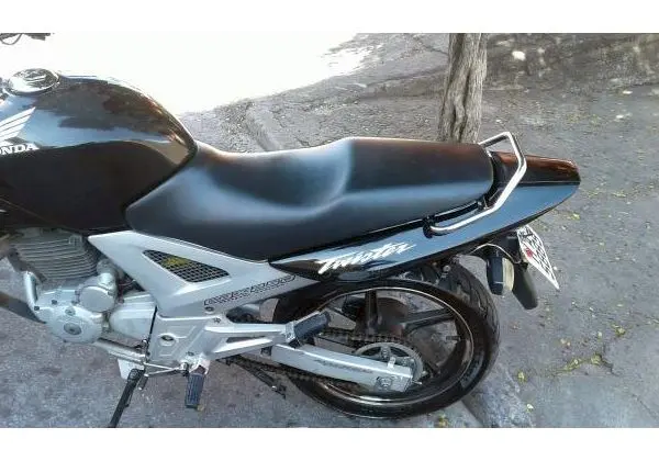 Honda Cb twister aceito motor menor - 2004