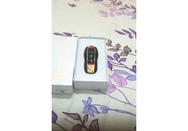 Mini celular