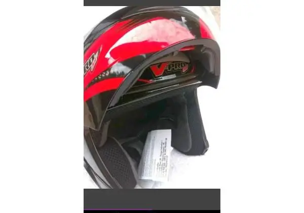 Capacete novo