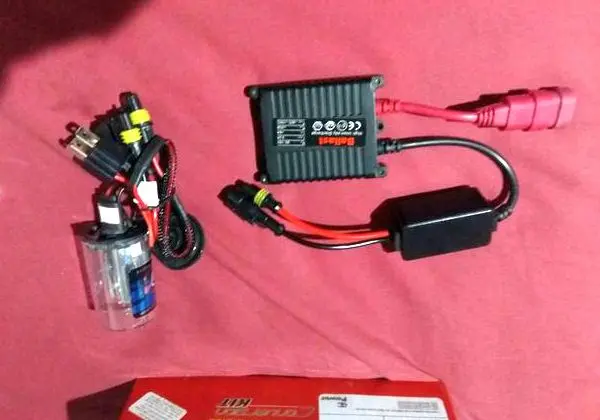Xenom 8000k moto novo nunca foi uzado