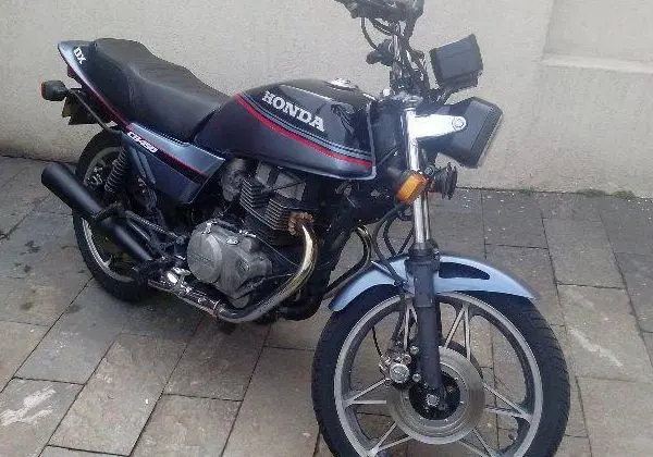 Honda Cb - 1988