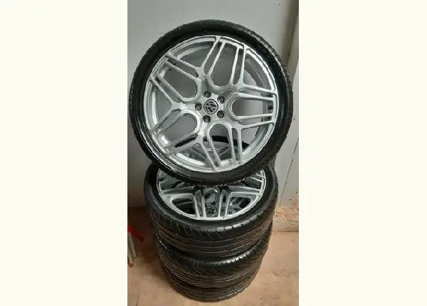 Jogo de rodas aro 20 Vw completo