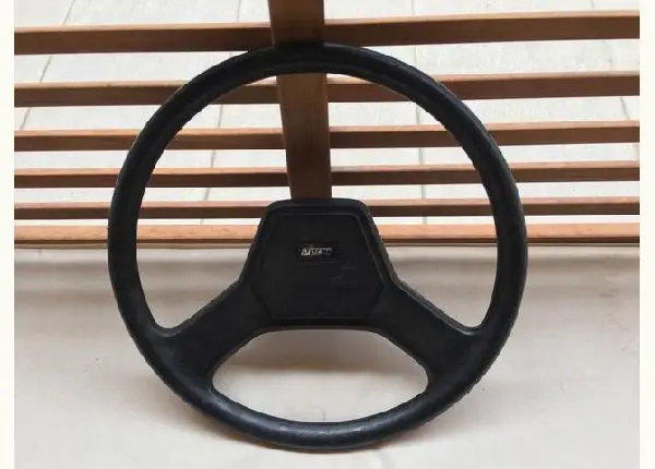 Volante Fiat 147 / Fiat antigo - Relíquia