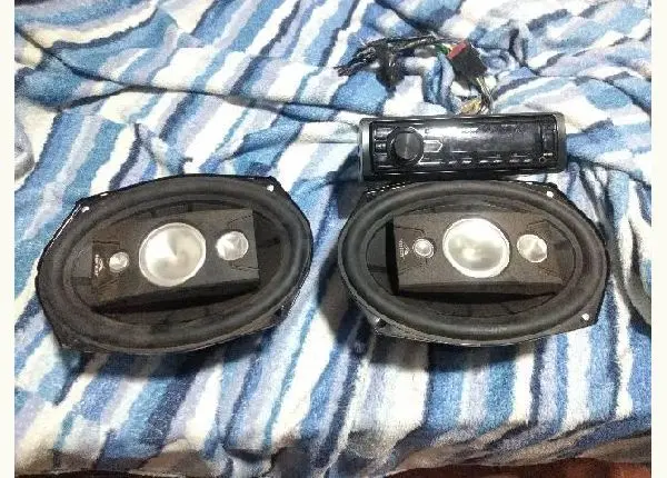 2 6x9 200w RMS