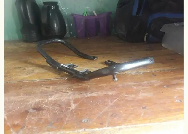 Vendo bagageiro de moto, 25$$
