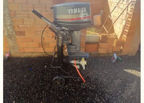 |Motor Yamaha 25