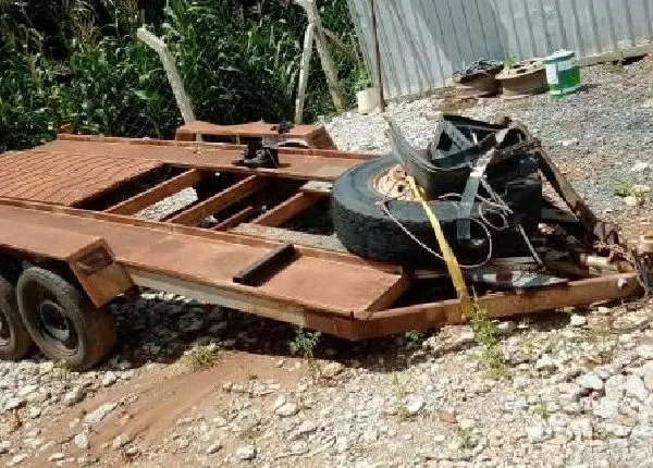 Reboque para carros prancha