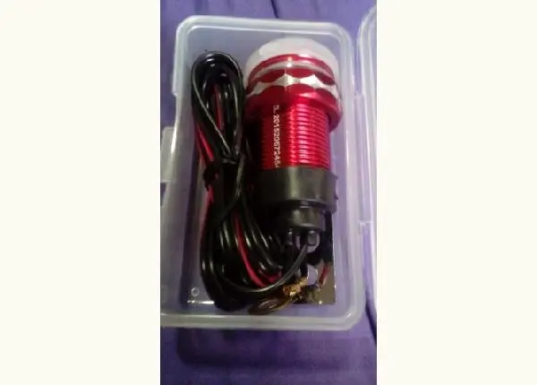 Carregador de celular USB para Moto cromado Promoção