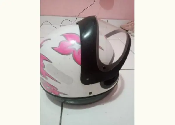 Capacete