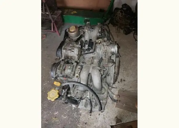 Motor subaru