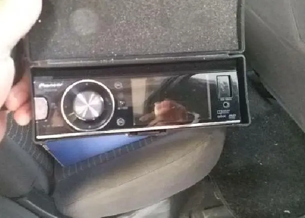 Vendo DVD PIONEER 1 din sem Bluetooth