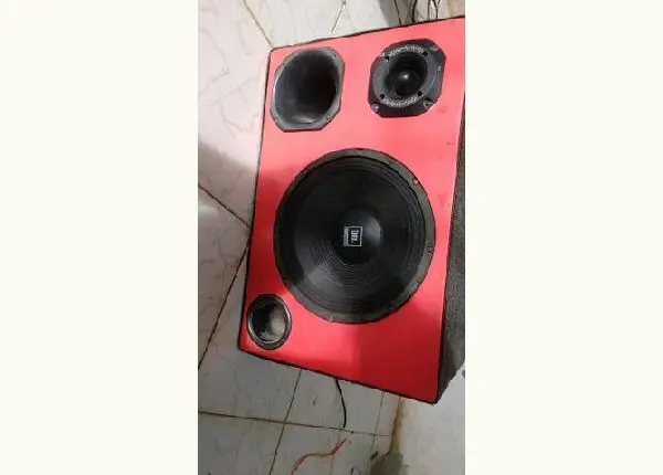 Vendo caixa trio de 12
