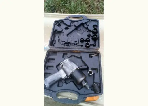 Vende-se pneumatica funcionado valor 250