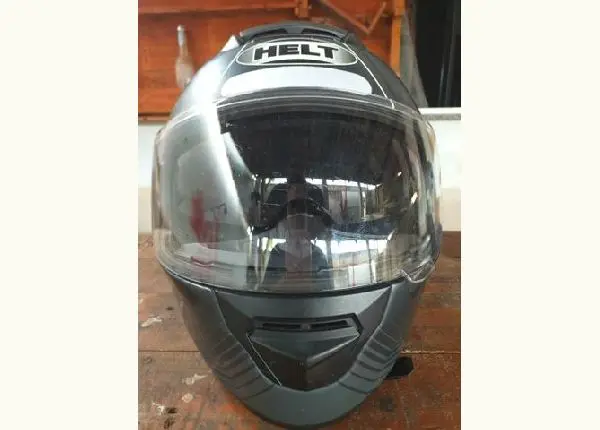 Vendo capacete Helt